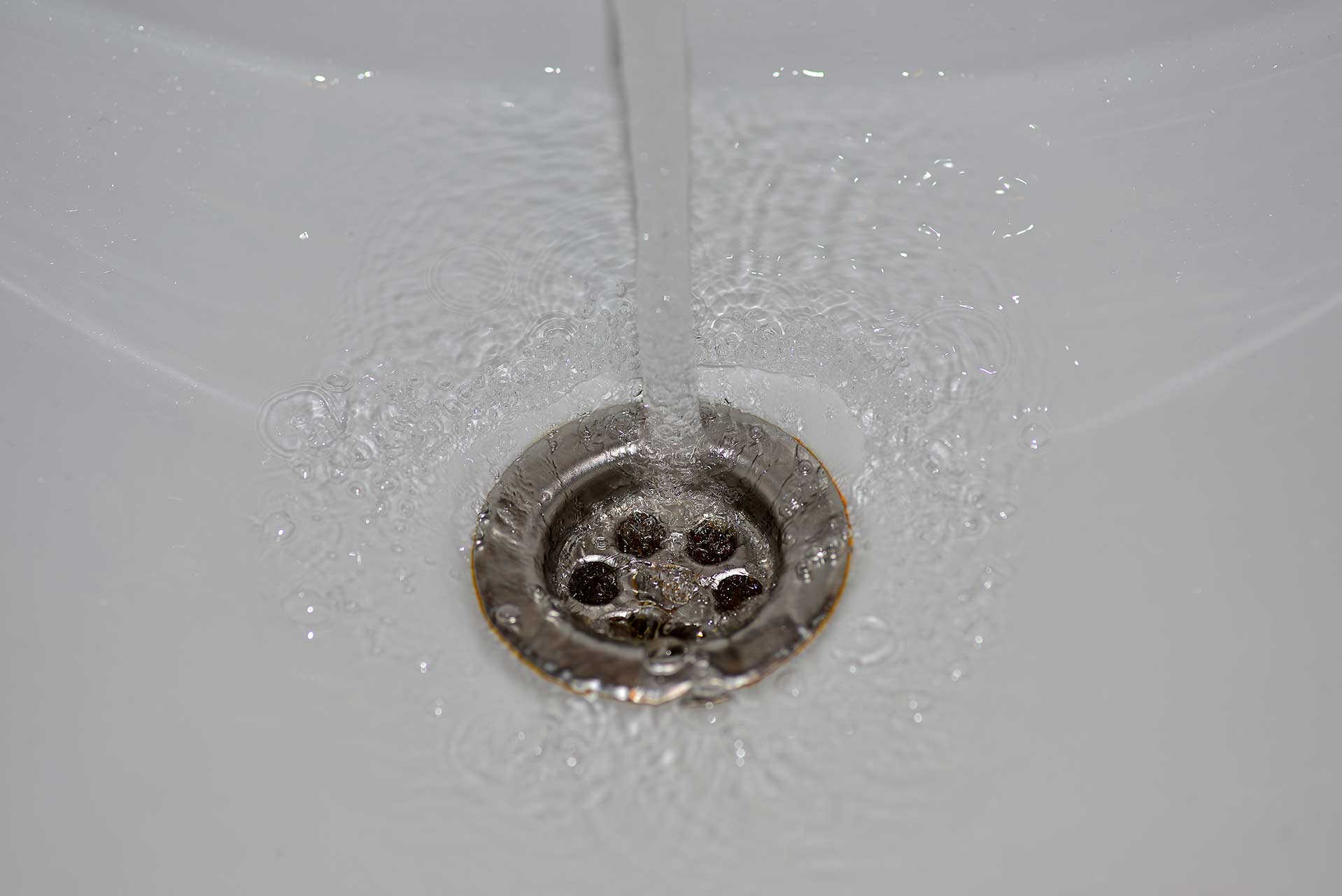 A2B Drains provides services to unblock blocked sinks and drains for properties in Bruce Grove.